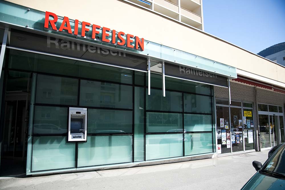 Banque-Raiffeisen_Martigny_1